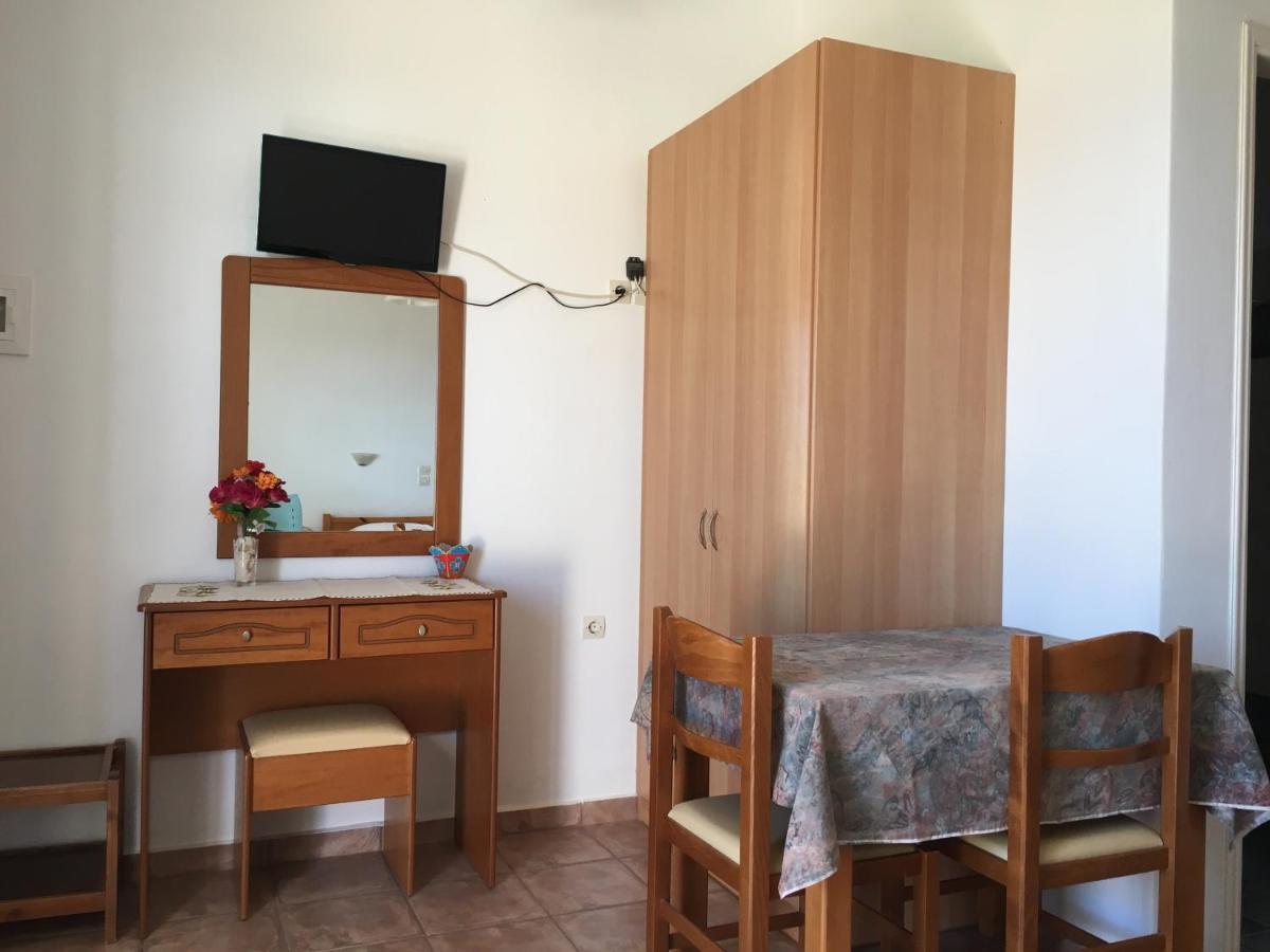 Eugenia Travasarou Sea View Appartments Diakofti Екстер'єр фото