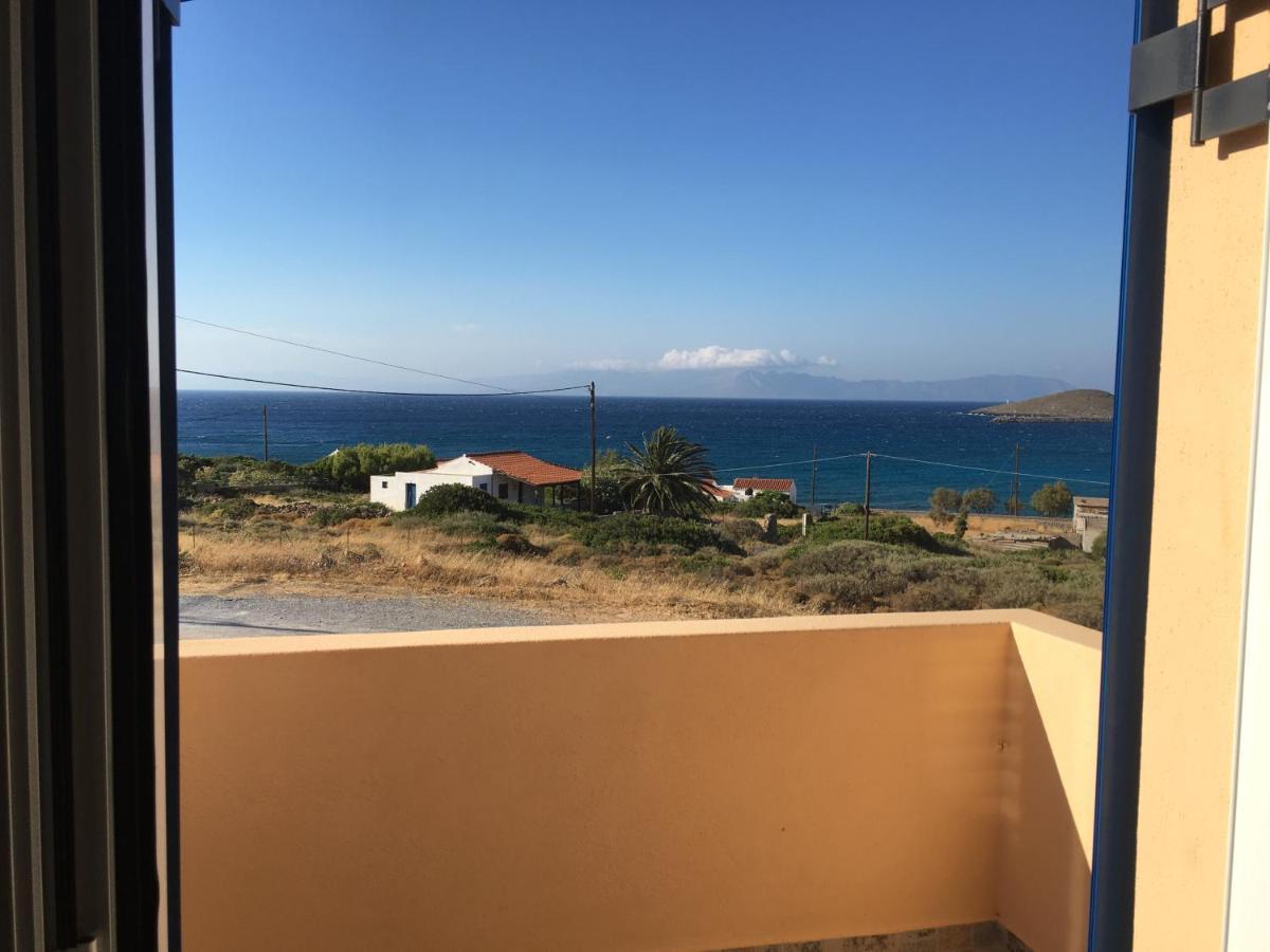 Eugenia Travasarou Sea View Appartments Diakofti Екстер'єр фото