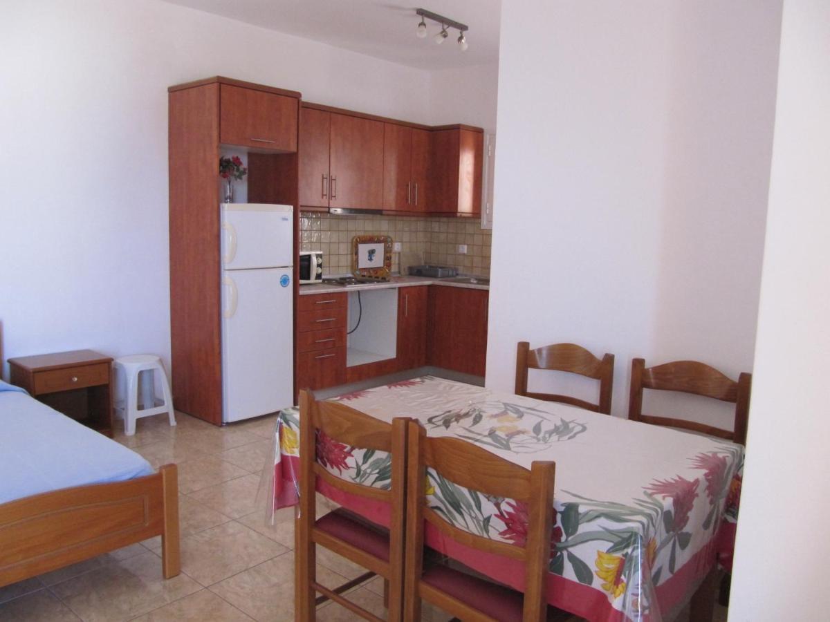 Eugenia Travasarou Sea View Appartments Diakofti Екстер'єр фото