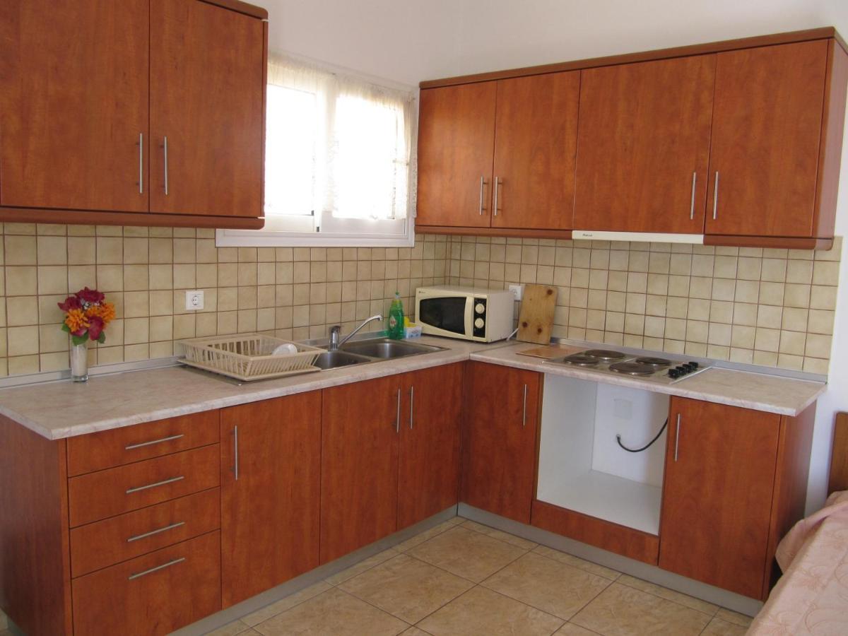 Eugenia Travasarou Sea View Appartments Diakofti Екстер'єр фото