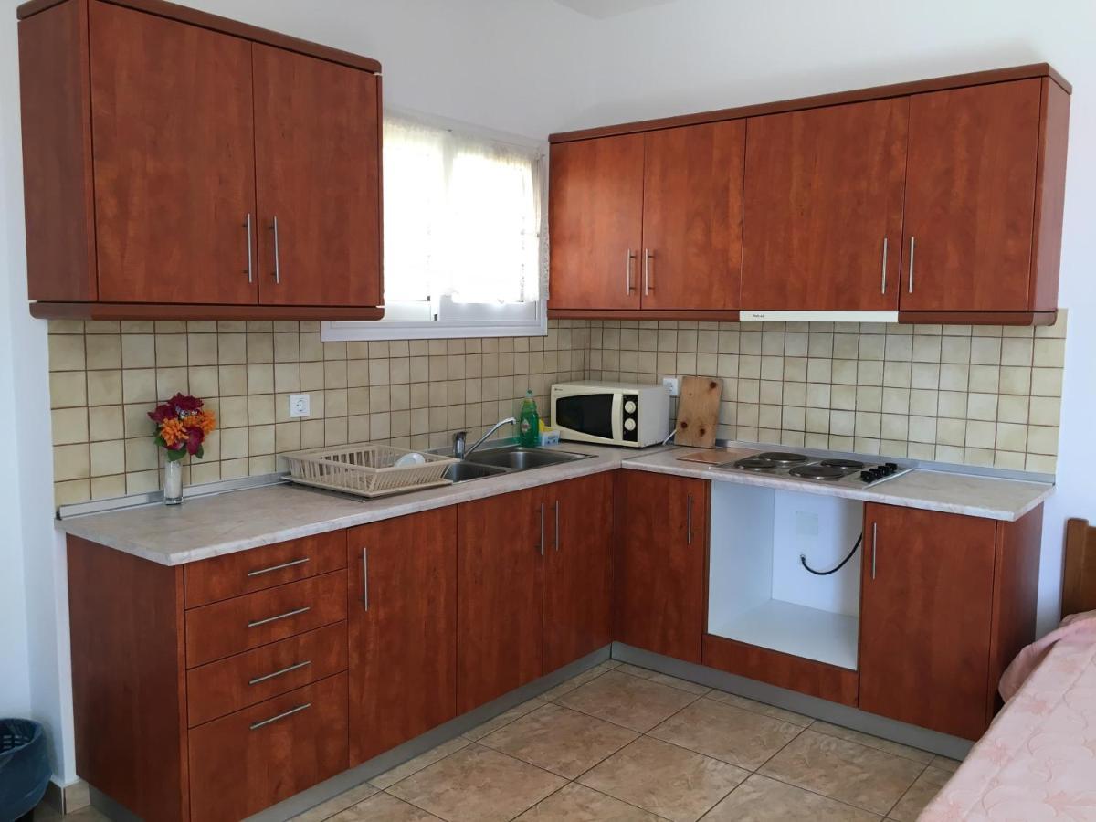 Eugenia Travasarou Sea View Appartments Diakofti Екстер'єр фото