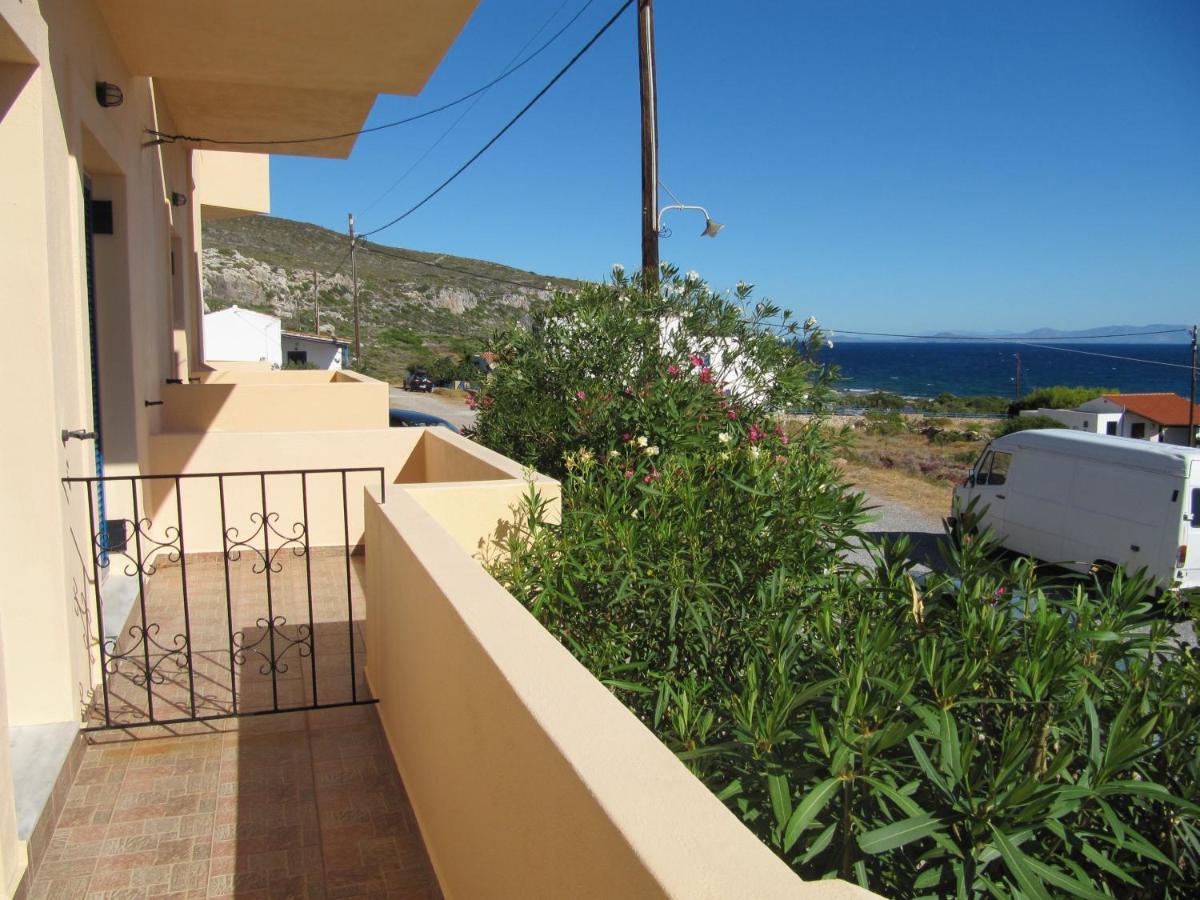Eugenia Travasarou Sea View Appartments Diakofti Екстер'єр фото